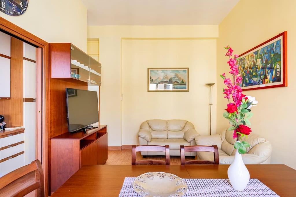 Casa Angelina Con 3 Camere Da Letto Rome Buitenkant foto